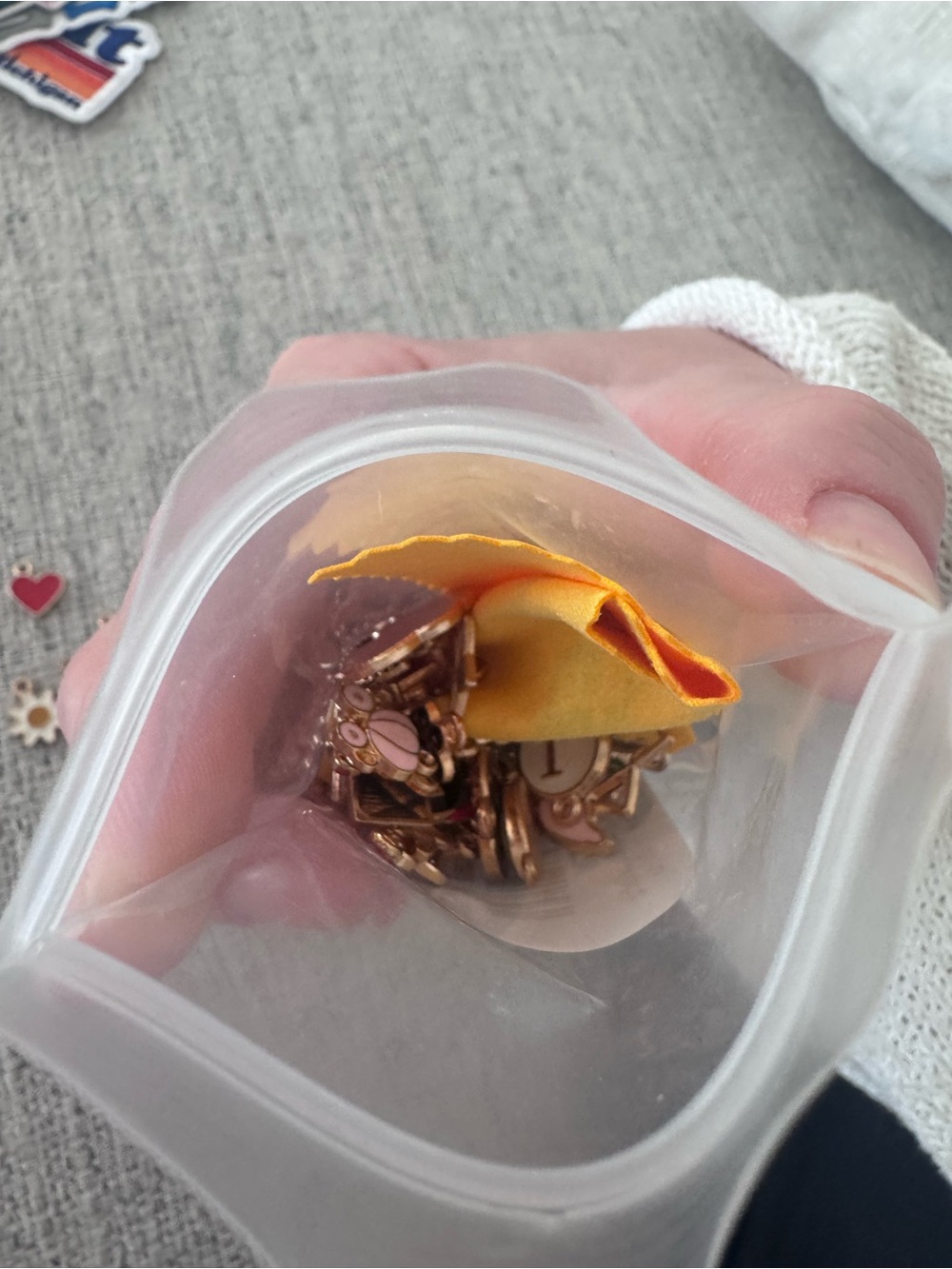 Assorted charms - Picture 2 of 2